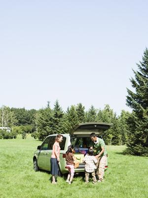 車検費用を徹底解説！家族の安全を守るために知っておくべきポイントとお得なサービスまとめ