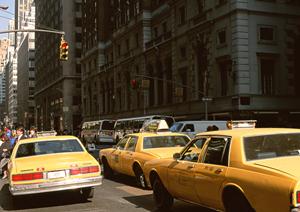 信頼できる販売店は？ポルシェ専門販売